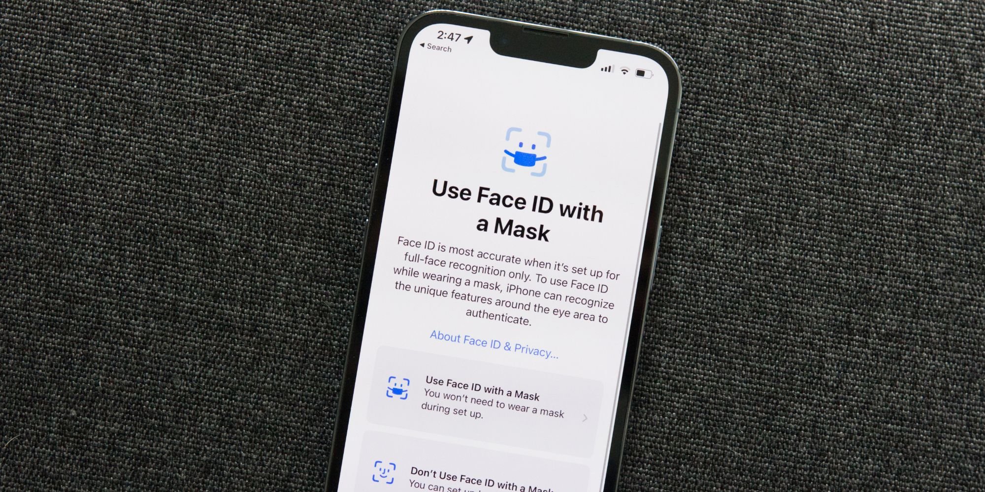 Cómo usar Face ID en tu iPhone mientras usas una máscara