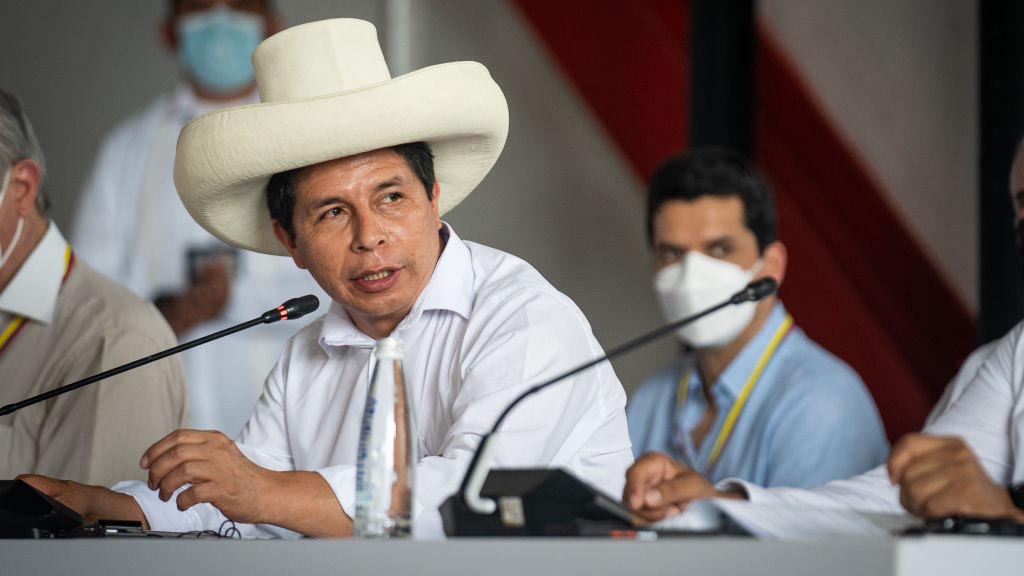 Crisis presidencial en Perú: el izquierdista Pedro Castillo enfrenta riesgo de destitución