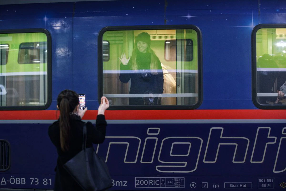 Entre el romanticismo y la lucha climática, los trenes nocturnos ganan peso en Europa