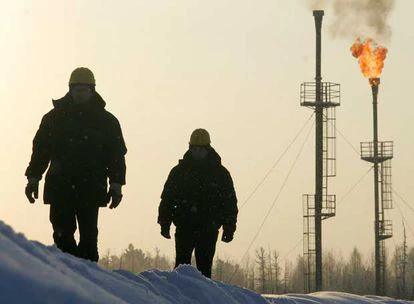 Instalaciones de la petrolera rusa Yukos en Nefteyugansk, en Siberia.