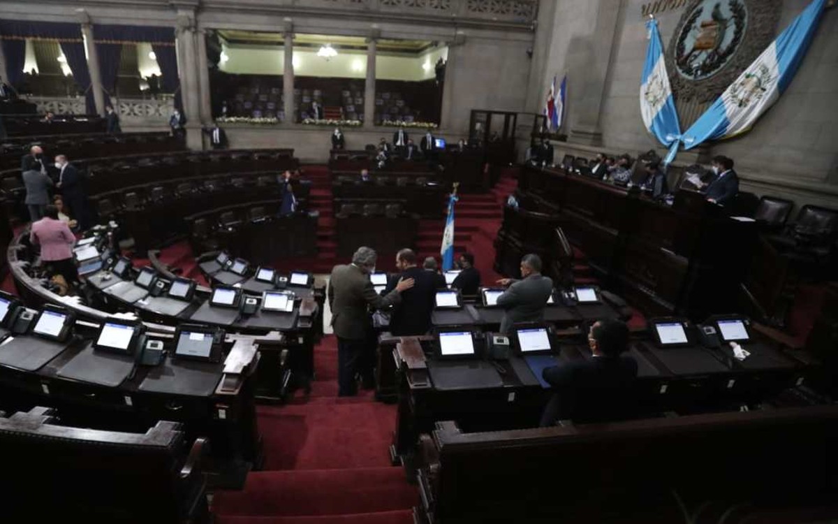 Guatemala dice sí a ley que prohíbe matrimonio homosexual y eleva penas por aborto