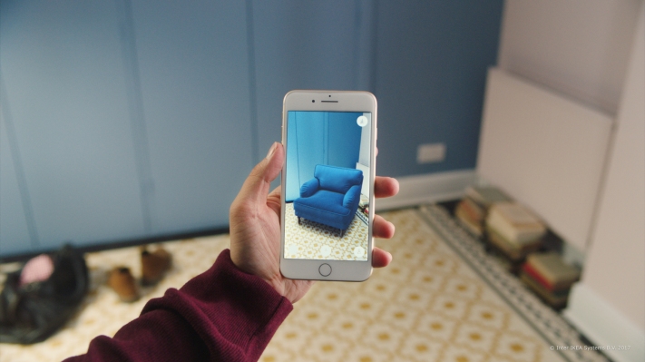 IKEA Place, la primera aplicación ARKit del minorista, crea imágenes realistas de muebles en su hogar