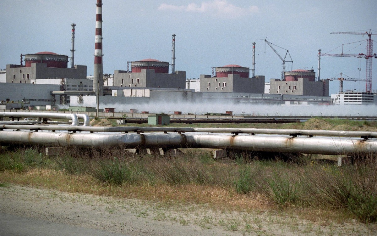 Rusia presiona a trabajadores de planta nuclear de Zaporiyia para que mientan al OIEA: Ucrania
