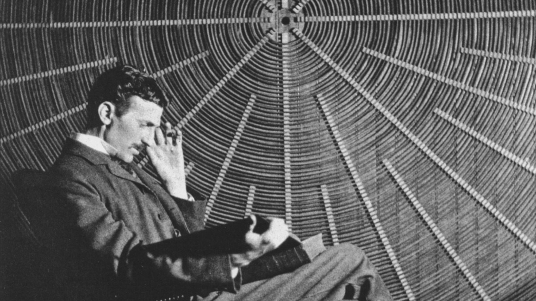 La historia de Nikola Tesla pagando un hotel con un “rayo de la muerte”