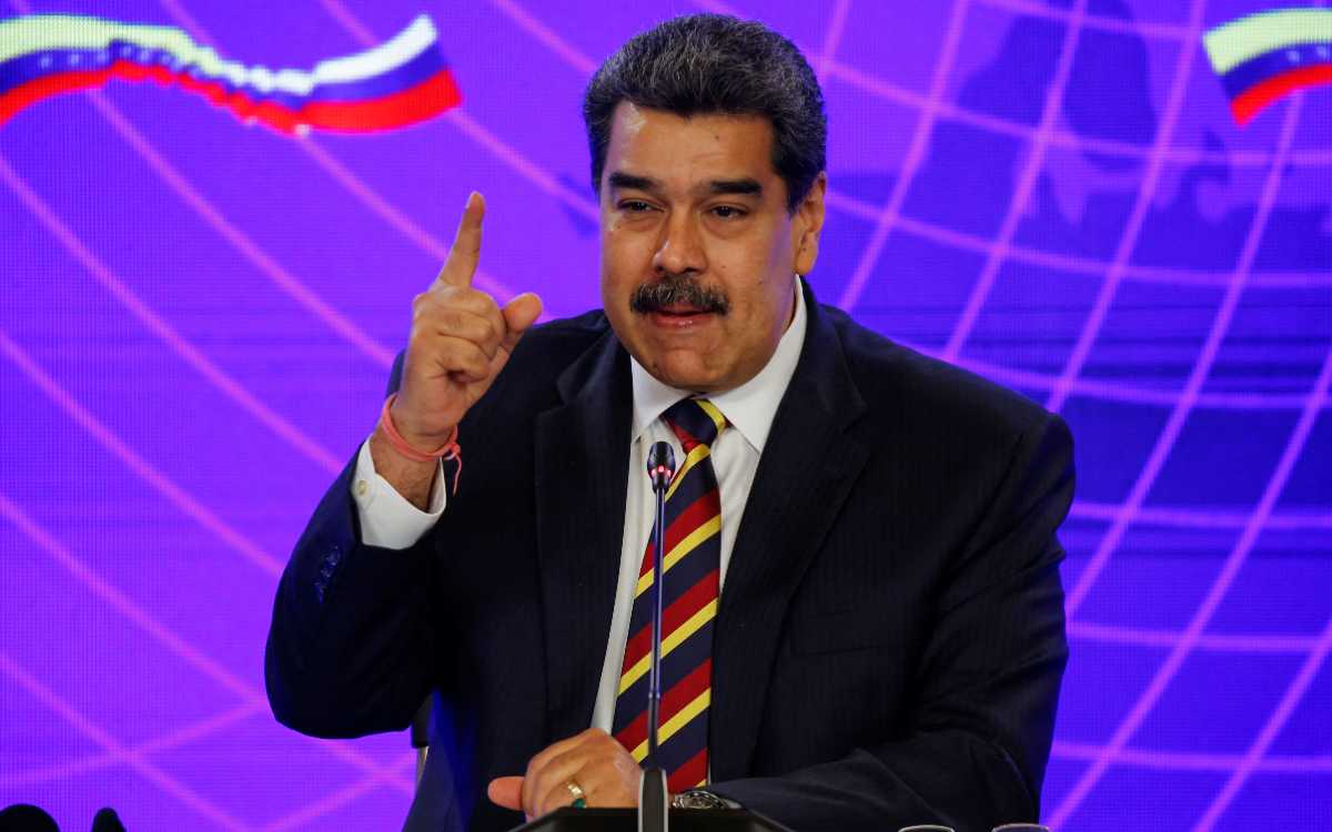Maduro recibe a diplomáticos de EU para negociar fin a sanciones económicas