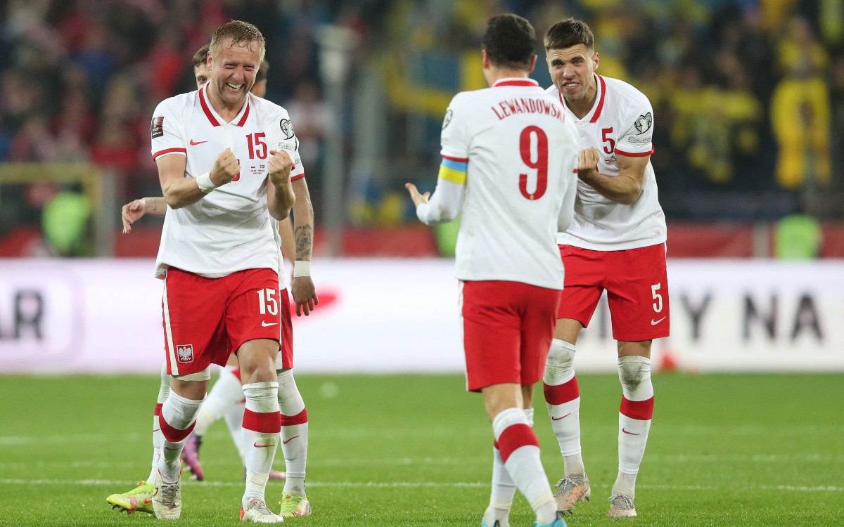 Polonia, con Lewandowski, deja sin Mundial a Suecia, con Ibrahimovic | Video