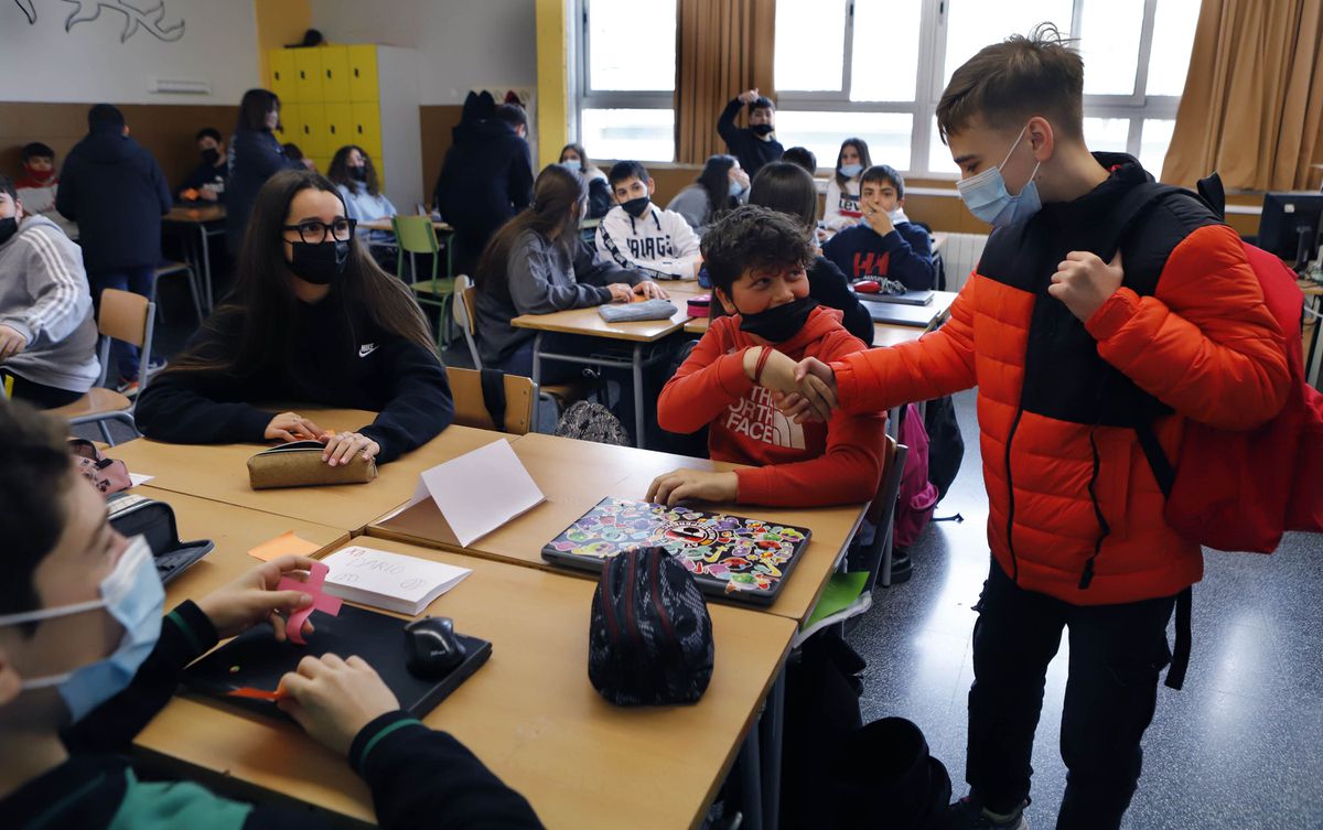 Radiografía de la escolarización de 3.000 ucranios refugiados en España: la mitad cursa primaria y Cataluña acoge casi a un tercio
