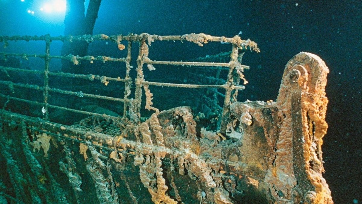 Romperán los restos del Titanic para rescatar el telégrafo