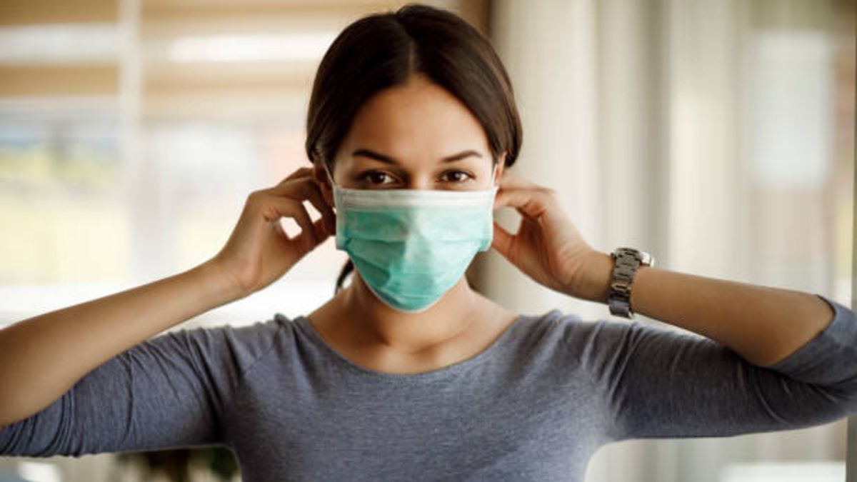 Sanidad ofrece consejos para guardar la mascarilla sin que se contamine