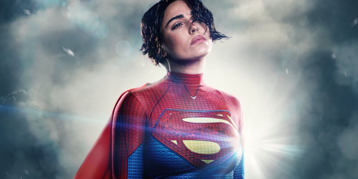 Supergirl DCEU Cosplay da vida al disfraz de Flash de Sasha Calle
