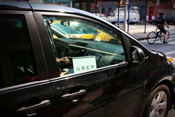 Uber multado con $ 8.9 millones en Colorado por fallas en la evaluación del conductor