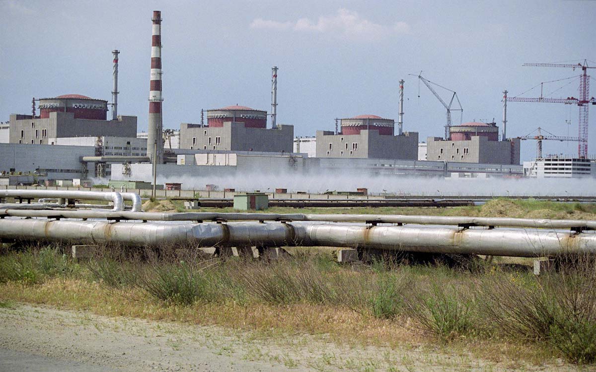Ucrania: Sistemas de central nuclear de Zaporiyia siguen intactos y la radiación continúa en los niveles normales