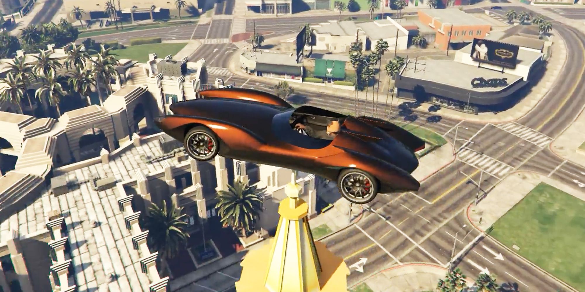 Un jugador de GTA Online consigue aterrizar un coche en una torre absurdamente pequeña
