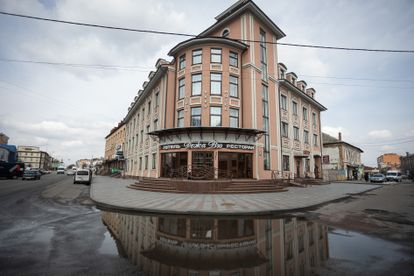 La fachada del hotel Deja Vu de Berdichev, el pasado 31 de marzo.