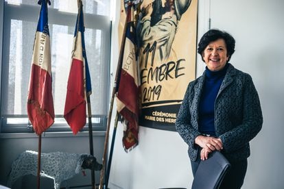 Véronique Besse, alcaldesa conservadora de Les Herbiers, localidad con pleno empleo en Francia.