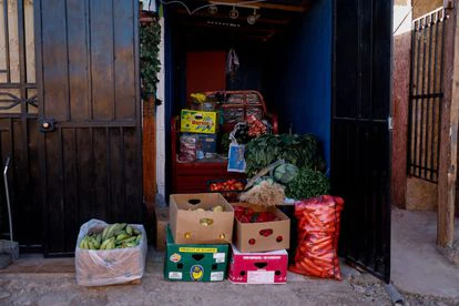 Un almacén, que administra uno de los vecinos de la toma Nuevo Amanecer de Cerrillos, en Santiago de Chile.