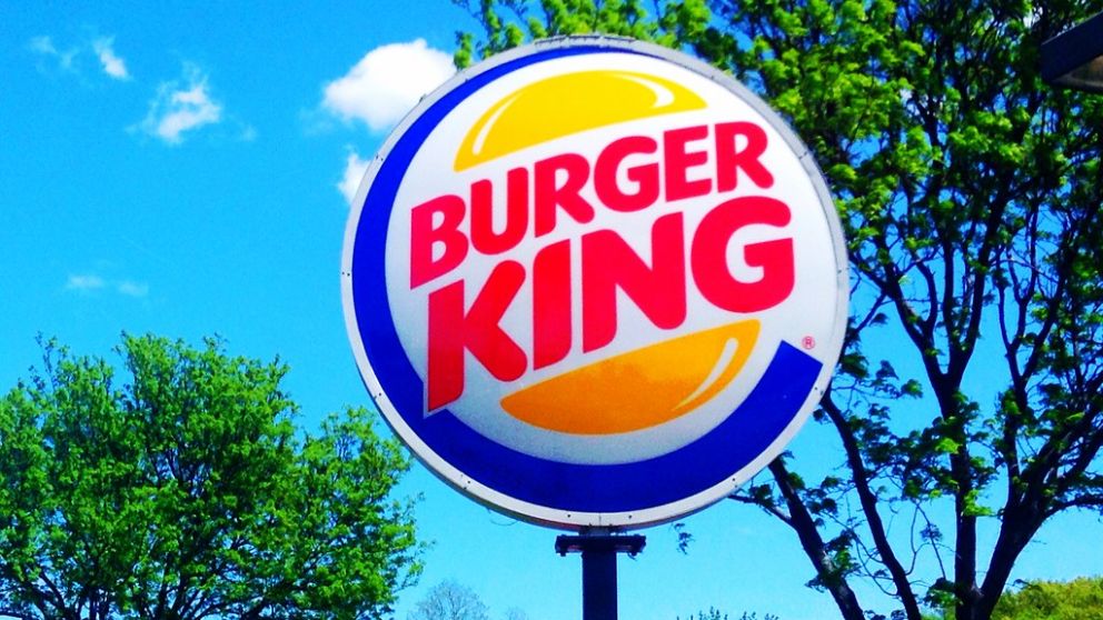 Burger King se despide de McDonal’s en Tokyo