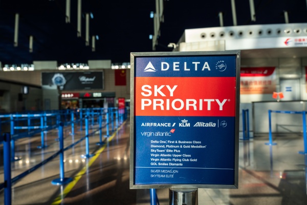Delta Air Lines apuesta por la IA para ayudar a que sus operaciones funcionen sin problemas con mal tiempo