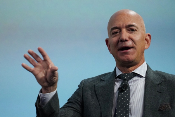 El CEO de Amazon, Jeff Bezos, ha estado en contacto regular con la Casa Blanca sobre la pandemia de coronavirus