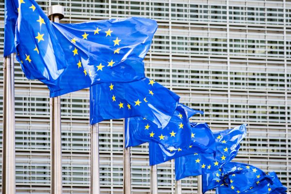 El contrato NationBuilder del parlamento europeo bajo investigación por el regulador de datos