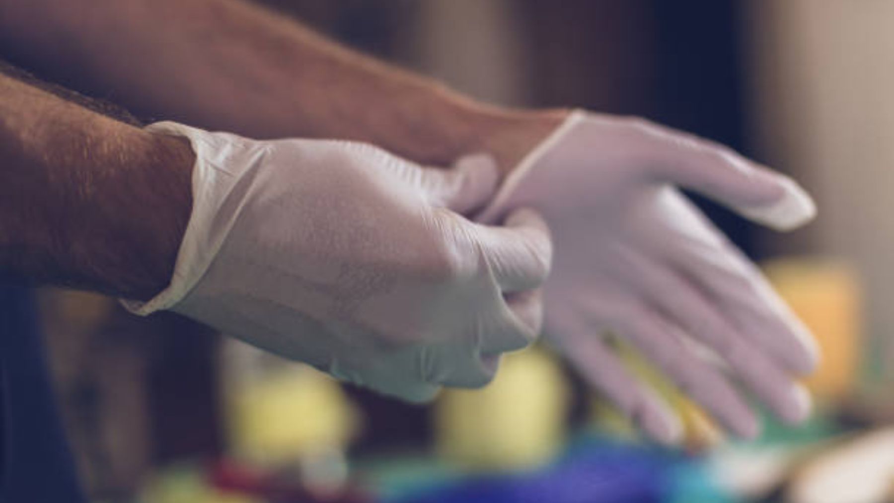 El sorprendente origen de los guantes quirúrgicos debido a una enfermera