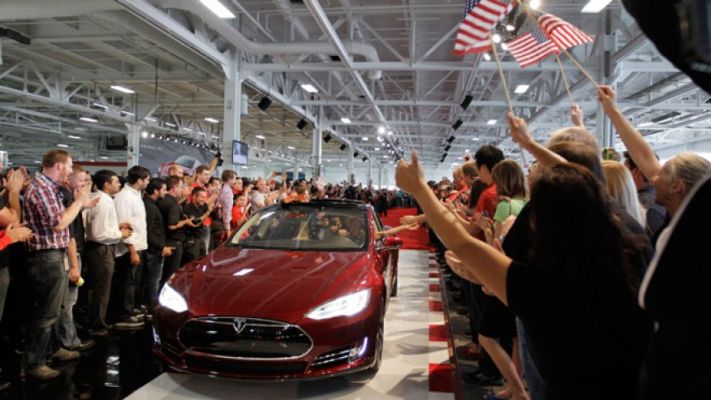 Elon Musk dice que la 'ansiedad de alcance' del Tesla Model S terminará con una actualización de software