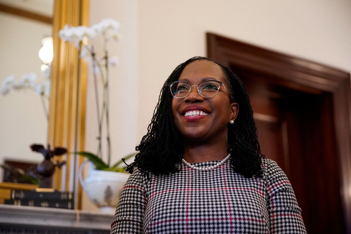 Estados Unidos nombra a una mujer negra como jueza del Tribunal Supremo por primera vez en su historia