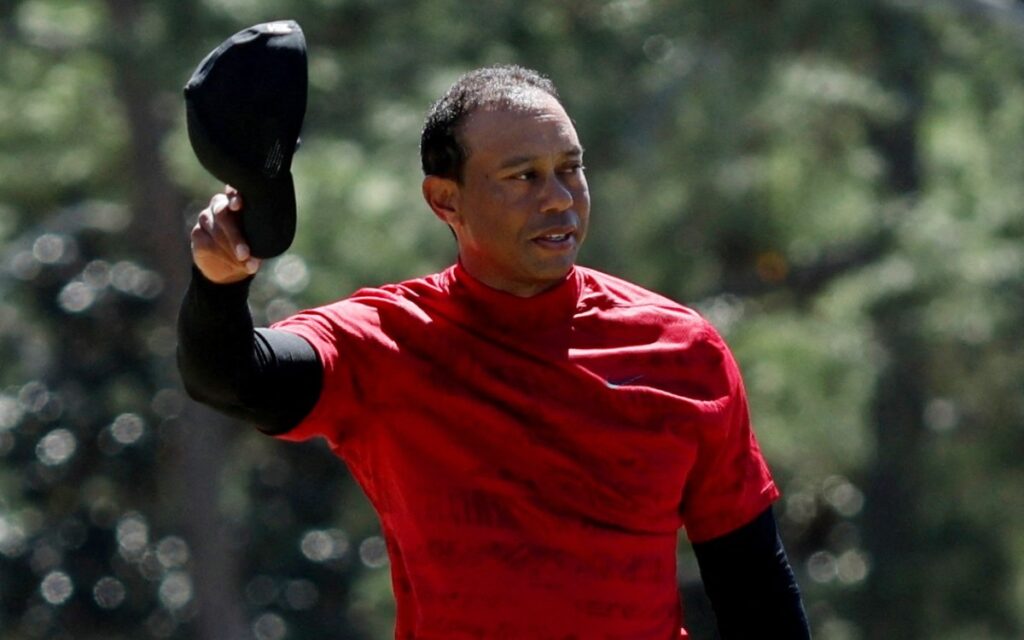 Firma Tiger Woods su peor actuación en Augusta | Video