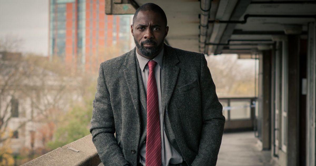 Idris Elba de Luther revela la diferencia de carácter en la película vs. programa de televisión