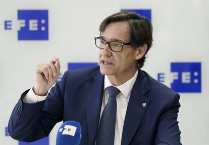 El primer secretario del PSC y jefe de la oposición en Cataluña, Salvador Illa, durante la entrevista a la agencia Efe