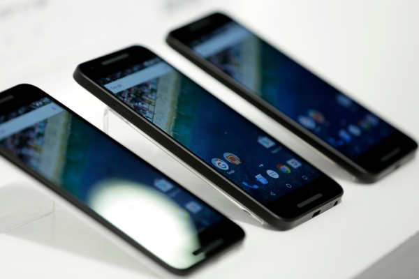 Las pantallas de los teléfonos inteligentes encuentran su punto óptimo de tamaño