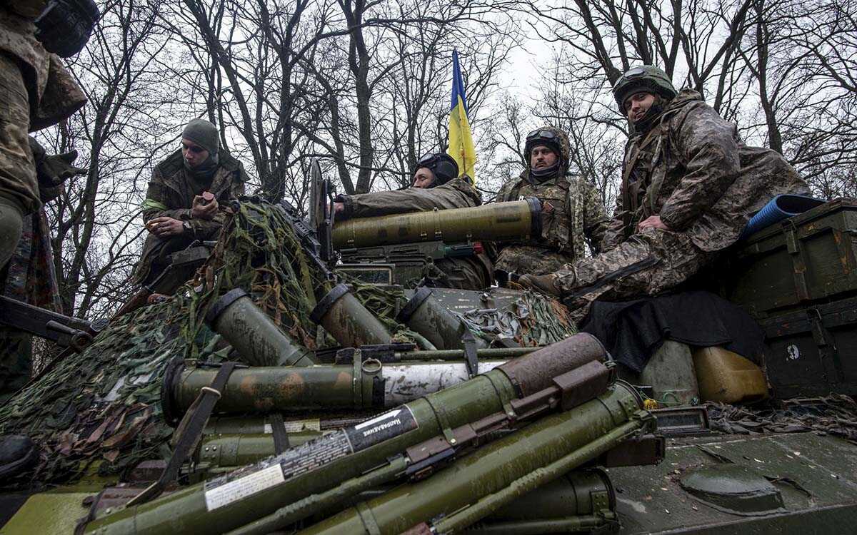 Las tropas ucranianas en Mariúpol temen que sean sus últimos días y piden ayuda