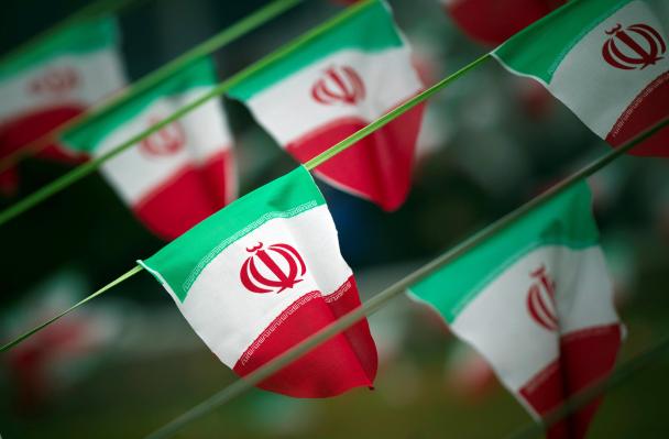 Los senadores intentan obligar a Twitter a prohibir el liderazgo iraní