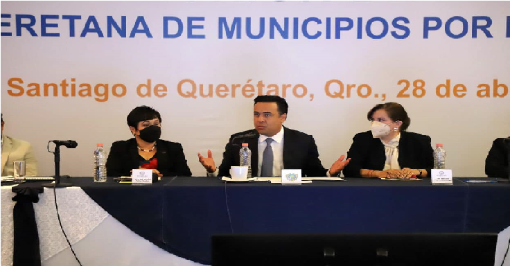 Luis Nava preside Primera Reunión de la Red Queretana de los Municipios por la Salud