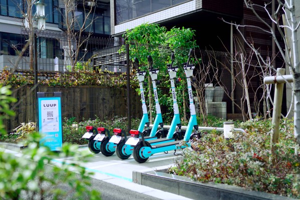 Luup, con sede en Tokio, más que duplicará los scooters y bicicletas eléctricos compartidos