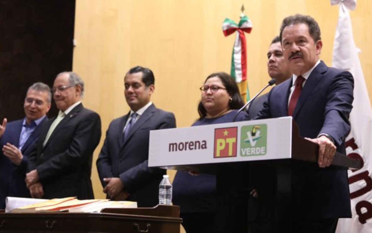 Mayoría de Morena incluye 9 de 12 propuestas de la oposición en la reforma eléctrica de AMLO