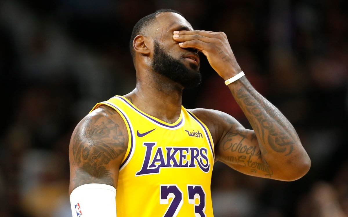 NBA: Mandan a Lakers y LeBron James de vacaciones antes de lo previsto | Video