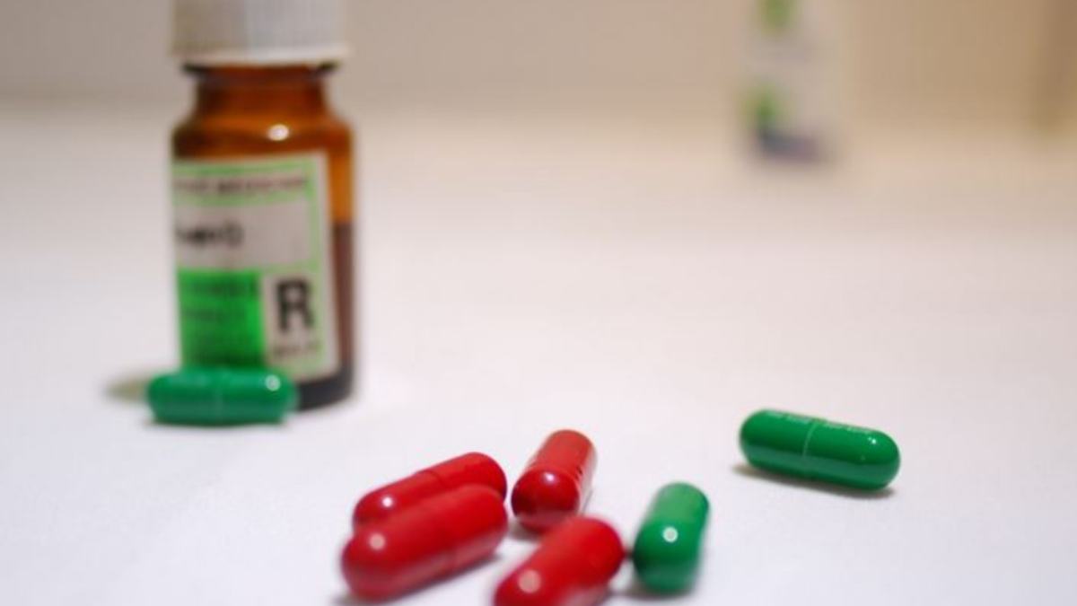 No hay contraindicación del ibuprofeno como tratamiento a síntomas menores