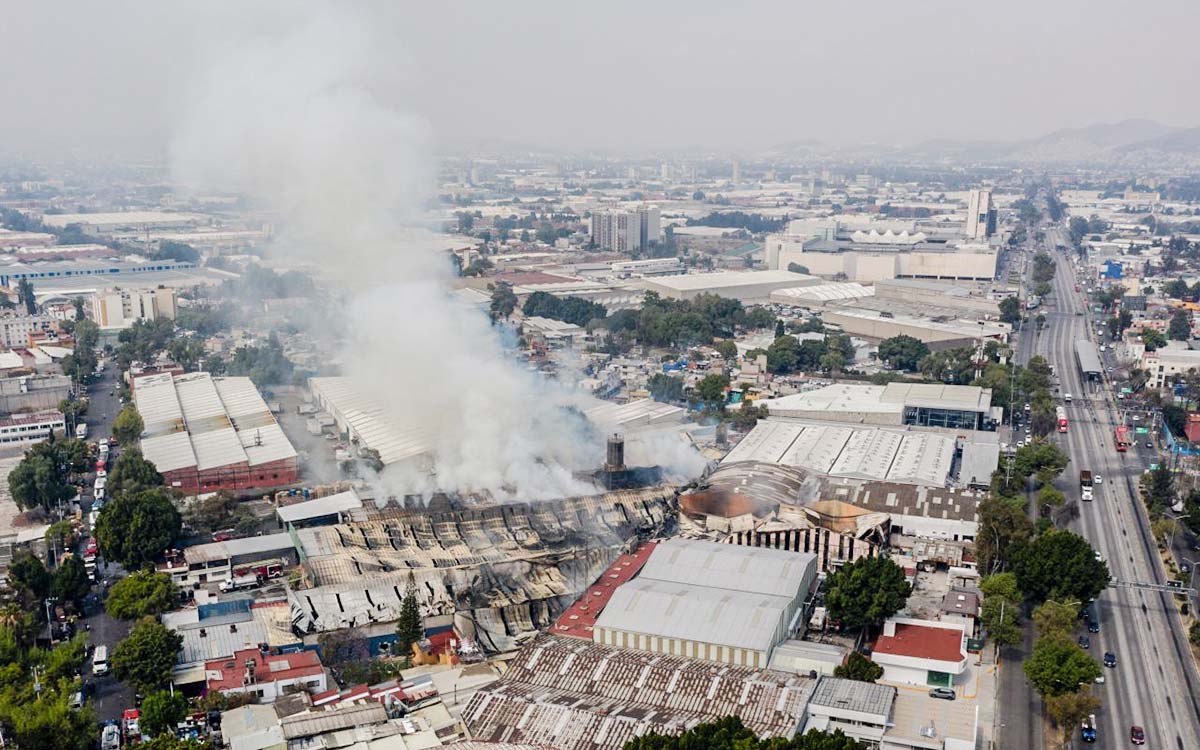 Olor a humo en la CDMX; 20 incendios forestales provocan mala calidad del aire en la capital