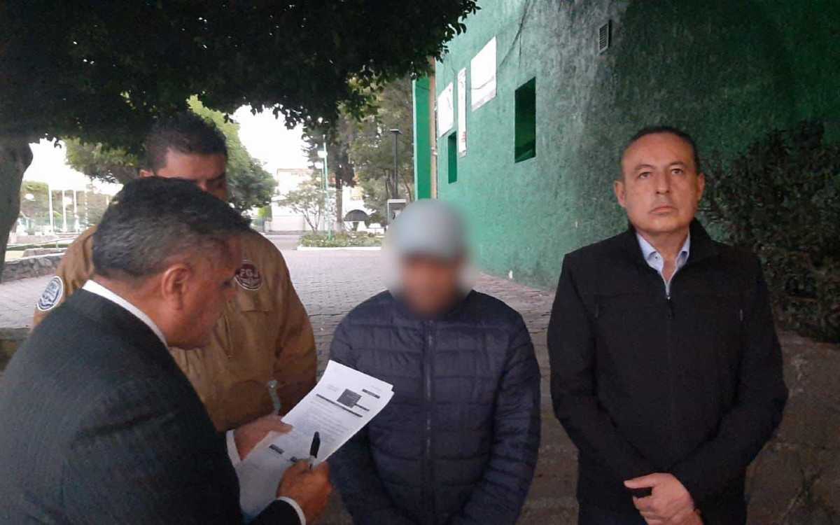 Presunto asesino de Hugo Carbajal se entrega a la Fiscalía Edomex