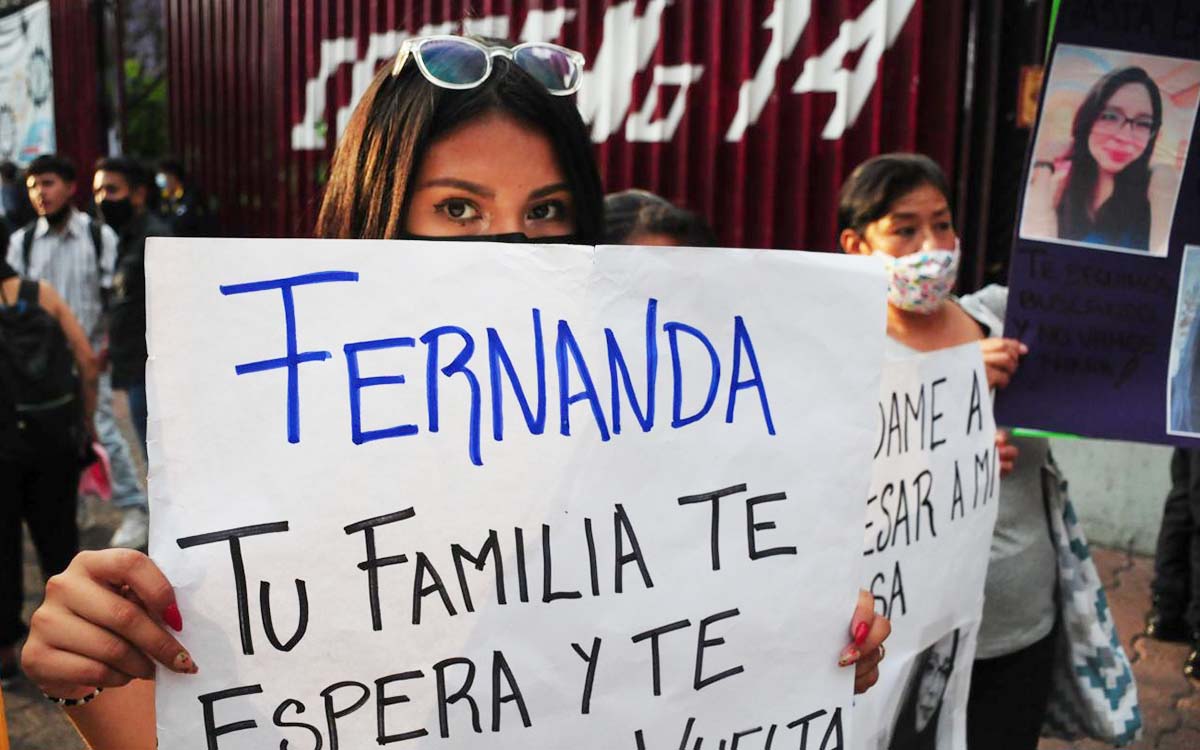 Protestan por desaparición de tres alumnas del IPN en las últimas dos semanas