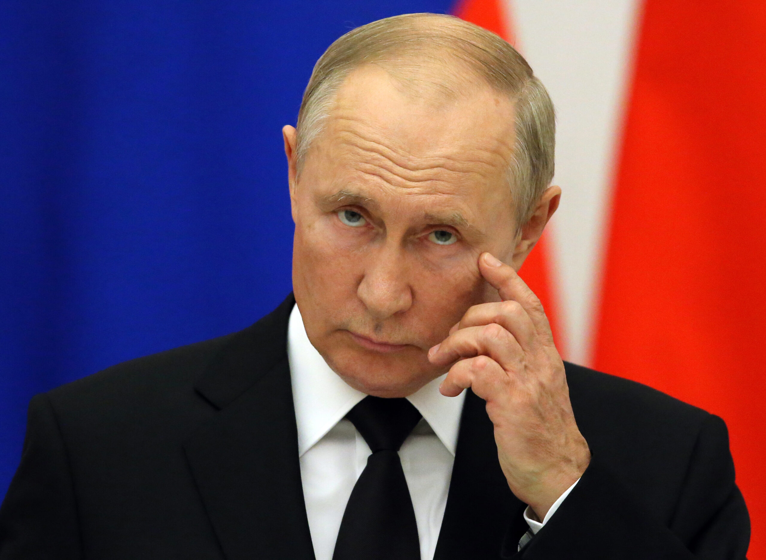 Putin advierte de que no parará su ofensiva en Ucrania hasta controlar Donbás
