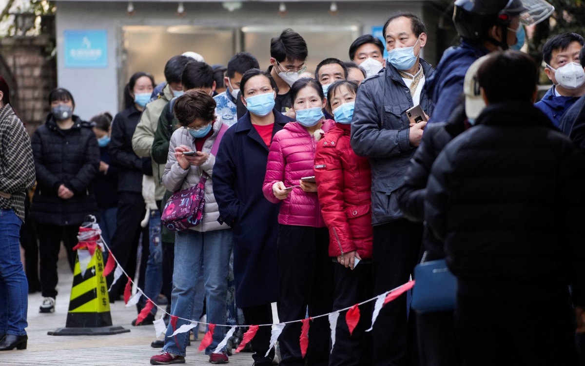 Shanghái amplía pruebas de Covid mientras otras ciudades chinas imponen restricciones