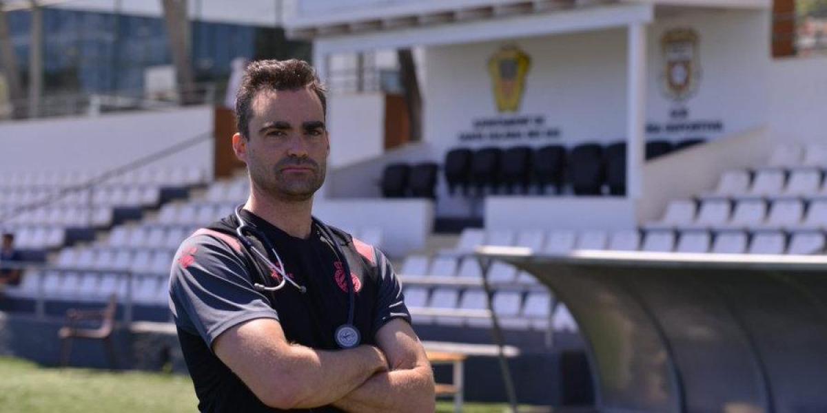 Un médico del Espanyol salva la vida a un aficionado en Ibiza