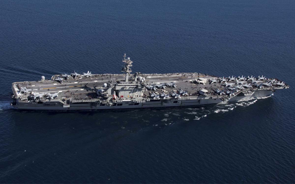 Un portaaviones nuclear de Estados Unidos entra en aguas internacionales del mar de Japón