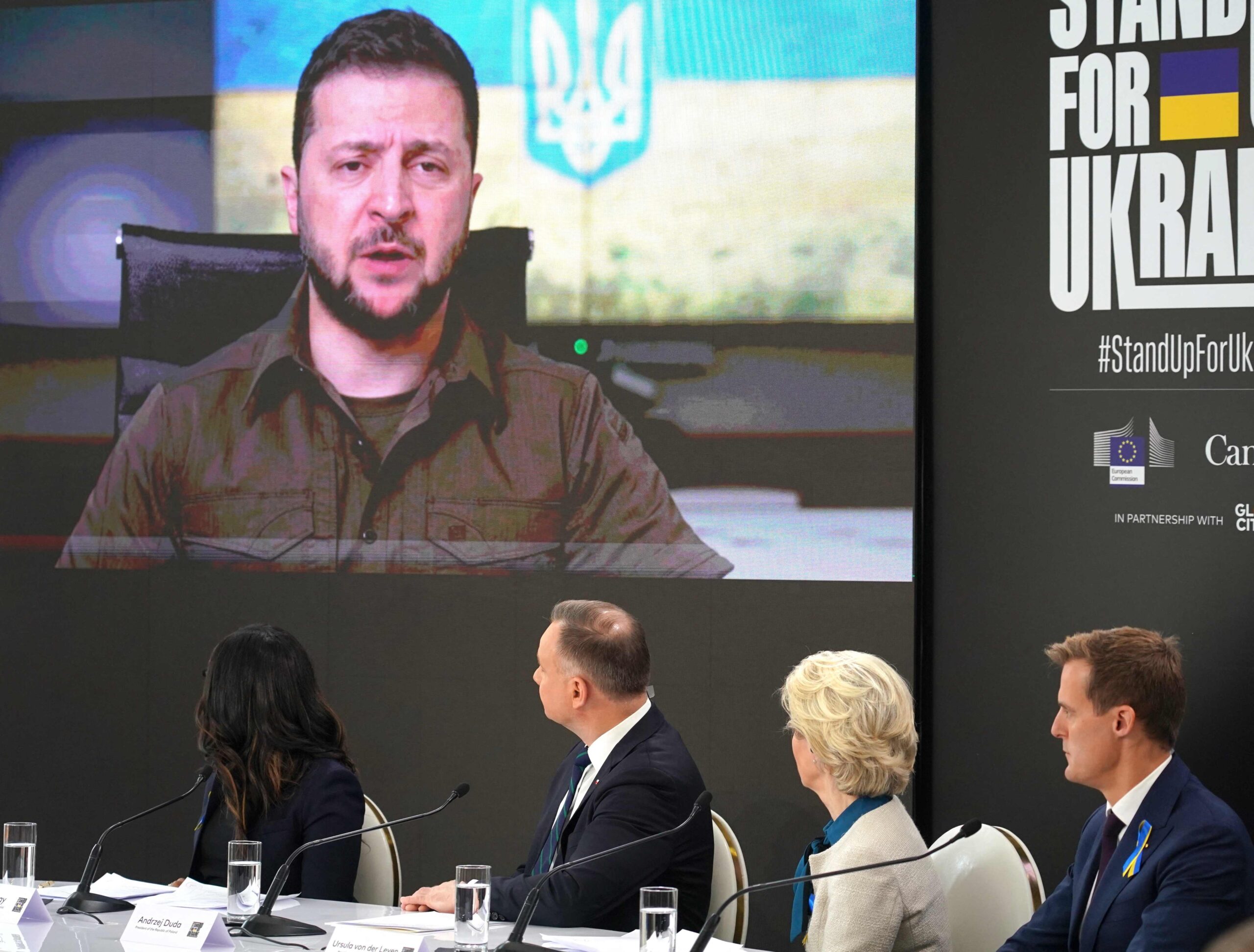 Una conferencia de donantes promete 10.100 millones de euros para los refugiados de Ucrania