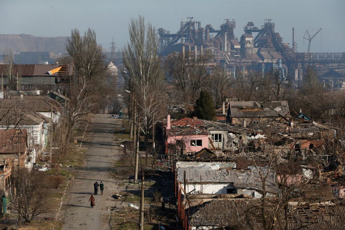 Vídeo | Azovstal, la fábrica en la que se refugian los últimos soldados ucranios en Mariupol