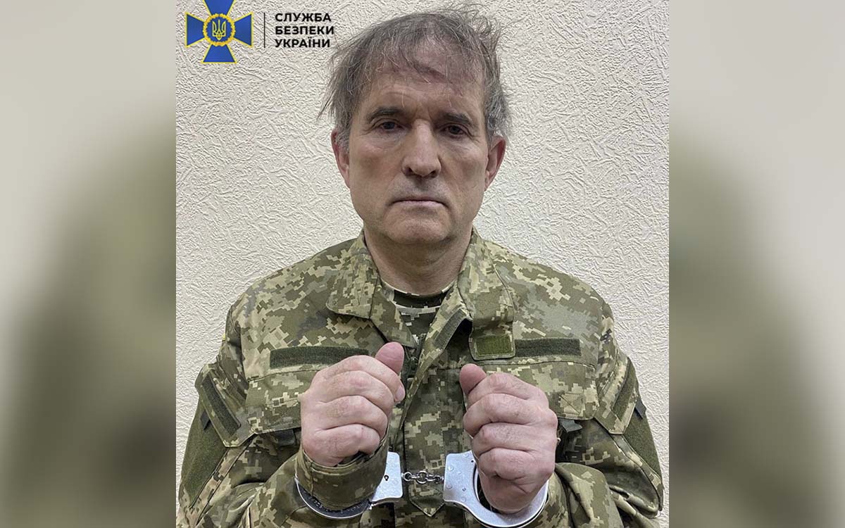 Zelenski propone a Rusia intercambiar a político detenido por ucranianos presos