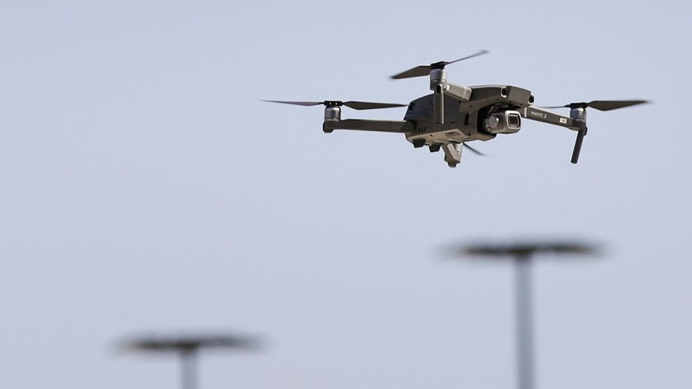 ¿Cómo hay que pilotar los drones y dónde se puede hacer?
