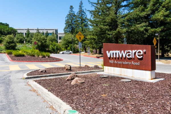 ¿Oracle o Alphabet deberían comprar VMWare en lugar de Broadcom?